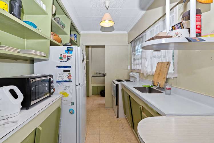 84a Royal View Road Te Atatu South_6