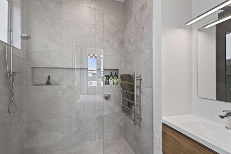 124 Hine Street City Centre_21