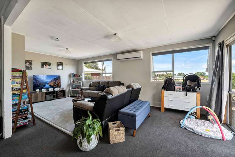 162 Brecon Road Stratford_4