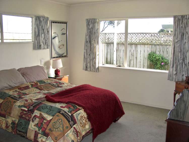2f Cedar Drive Paraparaumu Beach_12