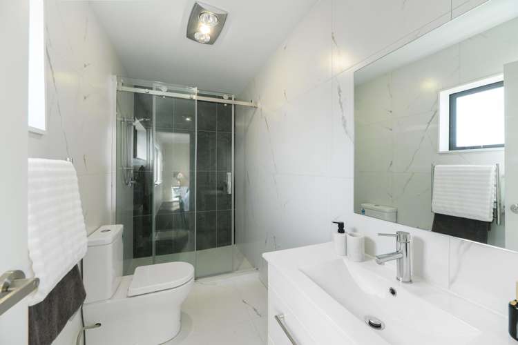 9/30 Calvert Avenue Mangere East_16