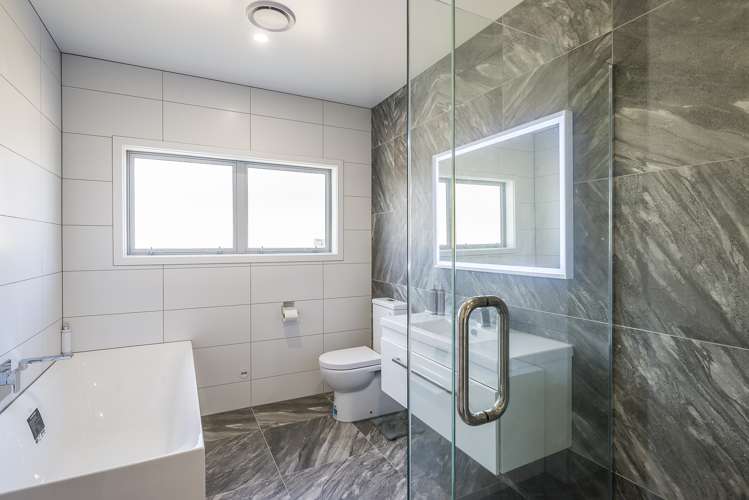 2 Stoneleigh Grove Paraparaumu_14