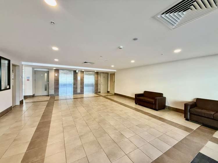 912/135 Hobson Street Auckland Central_5