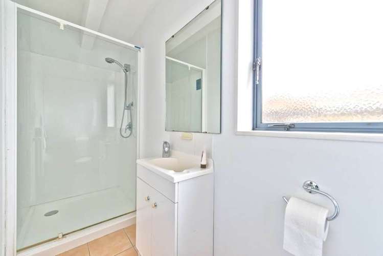 86 Manuroa Road Takanini_9