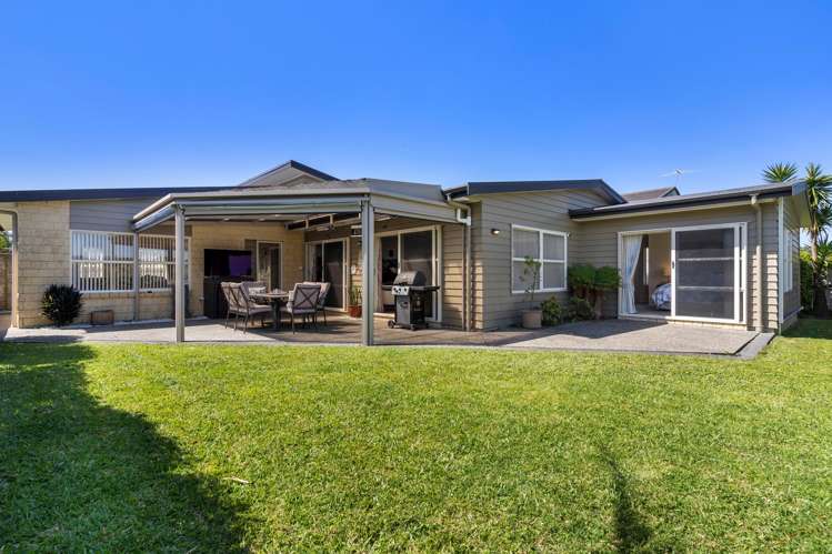 101 Pine Harbour Parade Beachlands_7