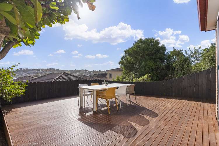 15/22 Northcross Drive Oteha_16