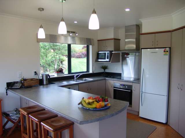 128 Pond Road Raglan_3