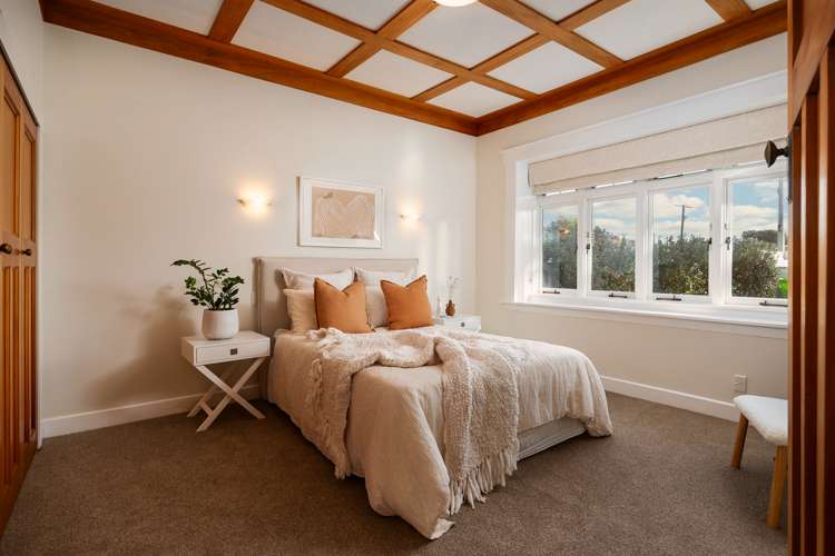 50 Alberton Avenue Mount Albert_24