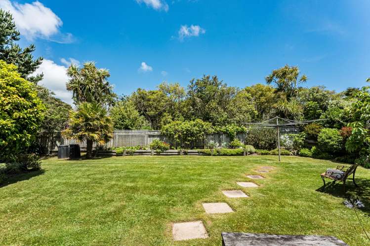 16 Hicks Close Whitby_15