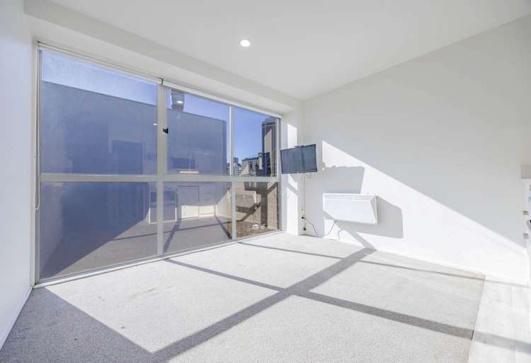 8j/147 Hobson Street Auckland Central_3