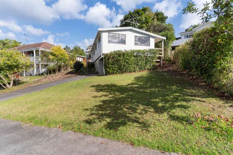 6 Remus Place Totara Vale_3