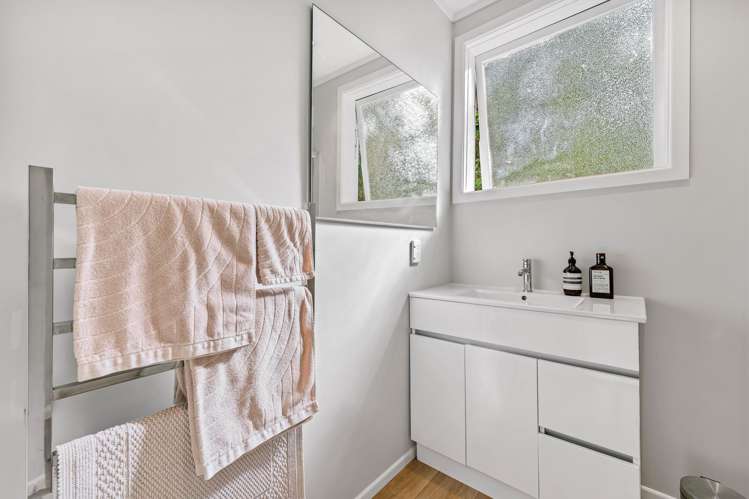 70 Seaview Road Piha_15