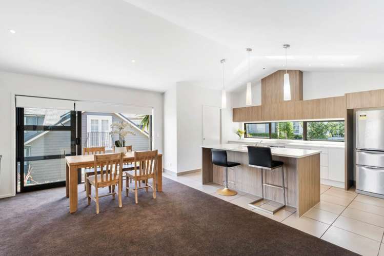 85 Pinecrest Drive Gulf Harbour_7