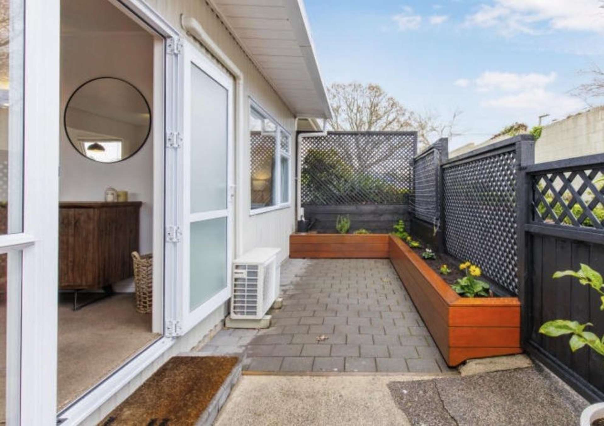 1/23 Lake Road Northcote_0
