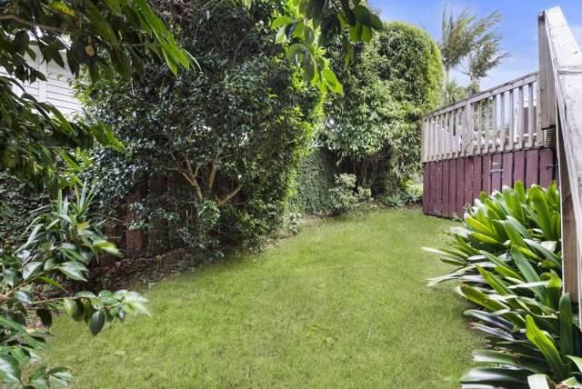 2/41 Rawhiti Road One Tree Hill_4