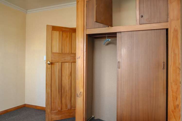 1 Ross Street Dunollie_25