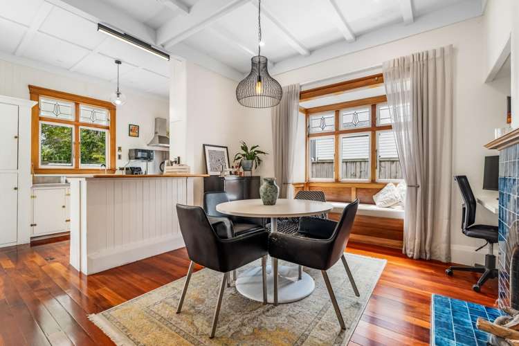 275 Mount Albert Road_1