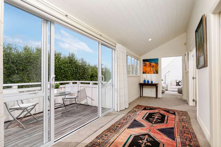 2/42 East Coast Road Milford_15