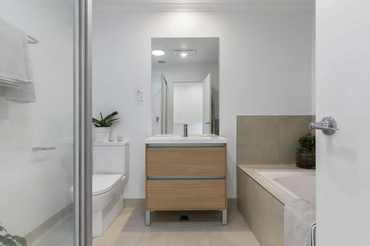 12 Ringa Matau Road Hobsonville_17