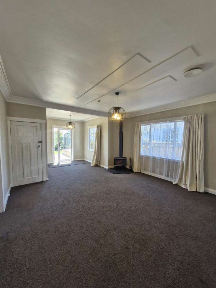 182 Powderham Street New Plymouth_7