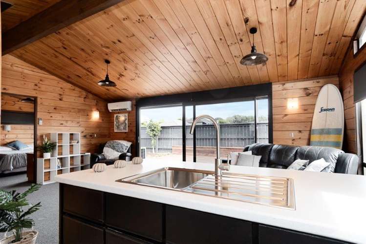 32 Golf Road 11229_12