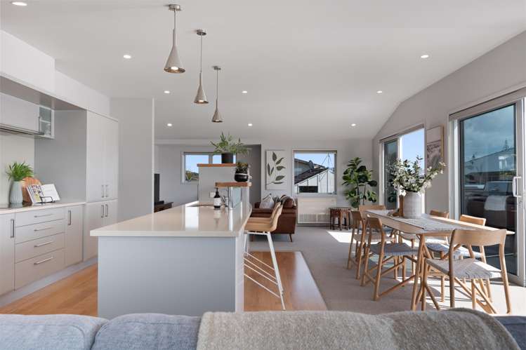 6 Acacia Place Matua_12