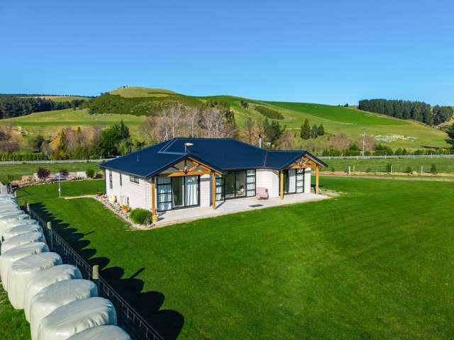 Turnkey Rural Lifestyle & Farming Opportunity