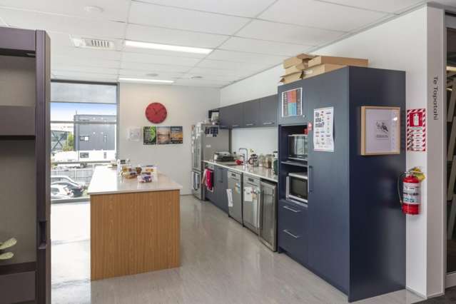 323 Madras Street City Centre_4