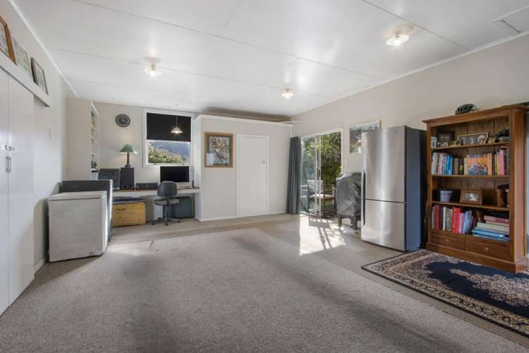 122 Parry Palm Avenue Waihi_10
