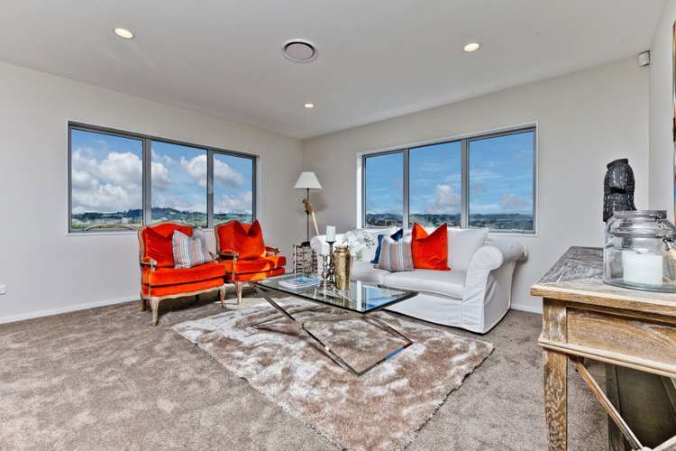 82 Colonial Drive Silverdale_7