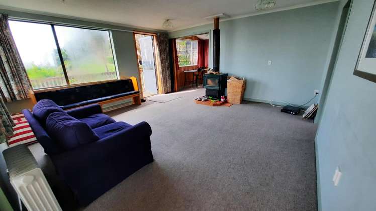 1 Esplanade Kaka Point_6