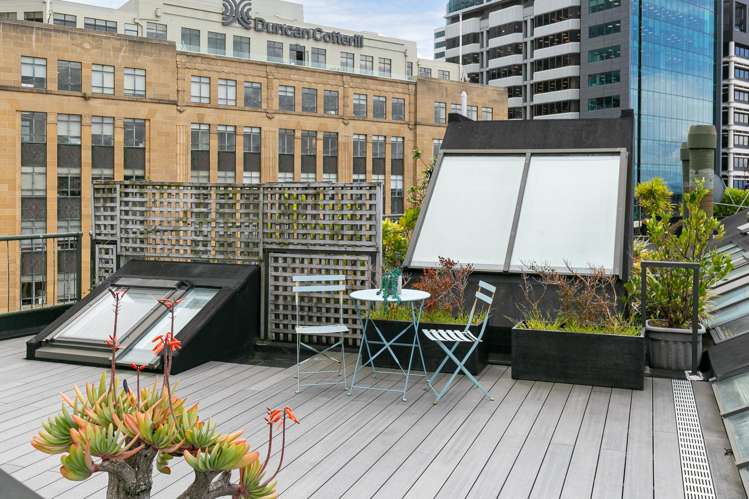 3.10/1 Queens Wharf Wellington Central_15