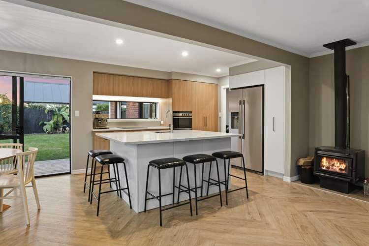 66 Ocean Crest Papamoa_4