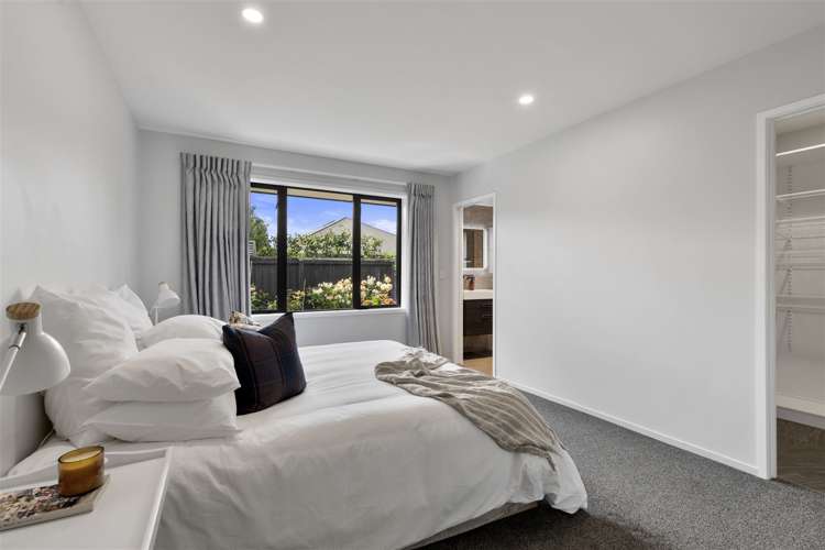 31 Bronco Drive Aidanfield_12