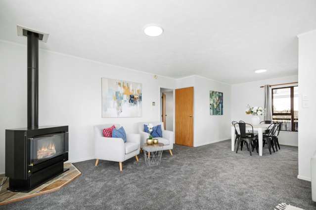 2/13 McManaway Grove Stokes Valley_4