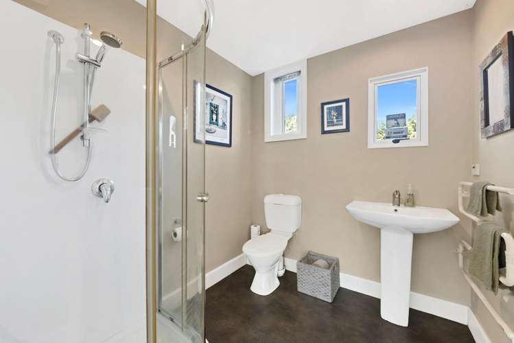 36 Wades Avenue Saint Martins_15