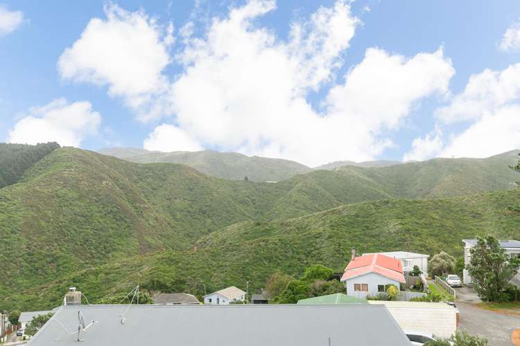 12 Camrose Grove Kingston_12