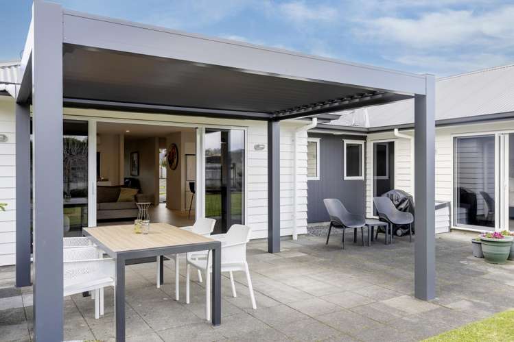 11 The Pheasant Tail Nukuhau_22