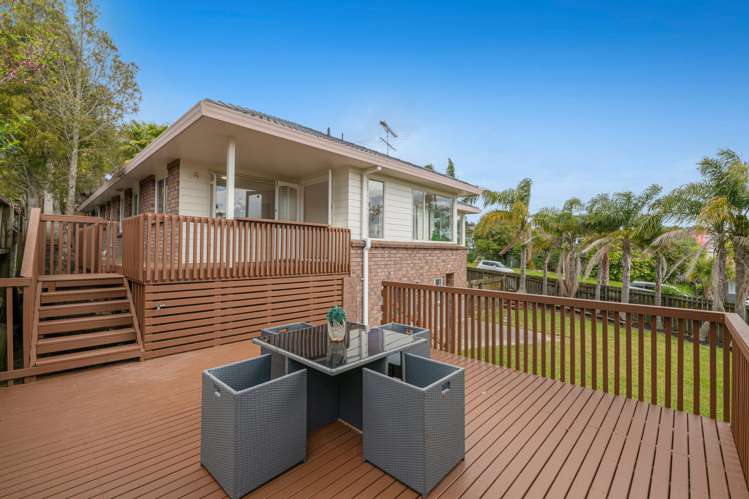 9 Goldfinch Rise Unsworth Heights_2