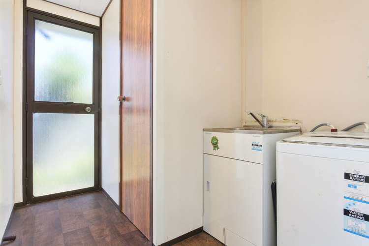 1/3175 Great North Road New Lynn_8