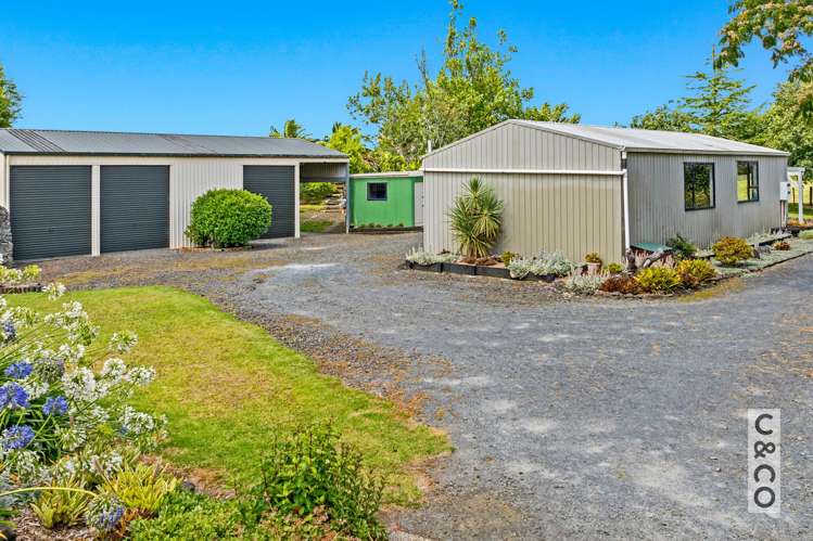 1224 State Highway 16 Waimauku_59