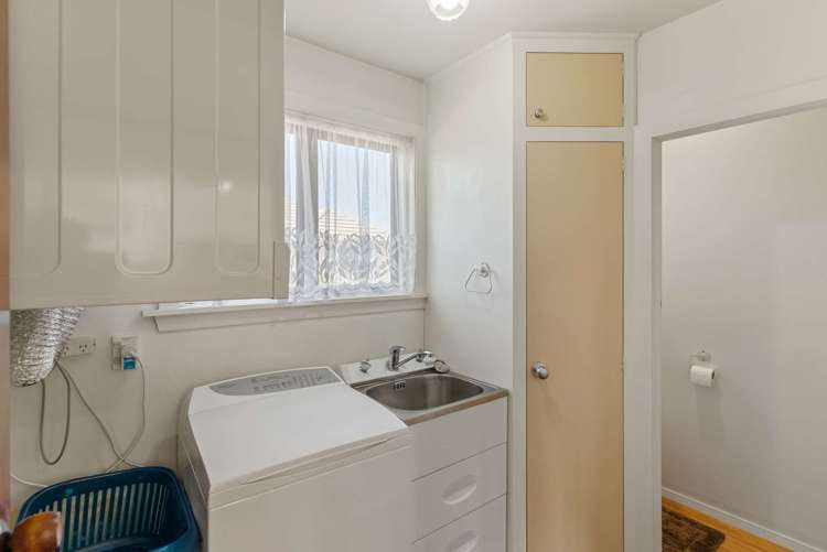 5 Bideford Place Dallington_11