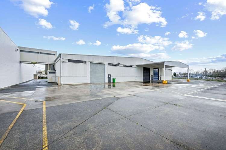 32 & 38-44 Bruce McLaren Road Henderson_3