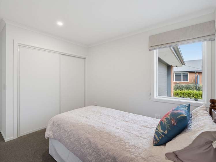 1A Clifford Place Amberley_18