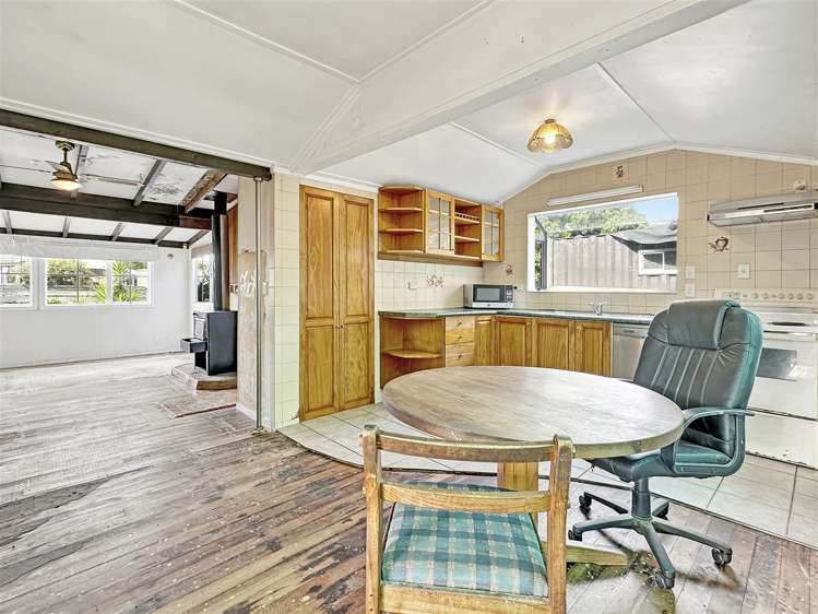 3 Clarks Beach Road Clarks Beach_7