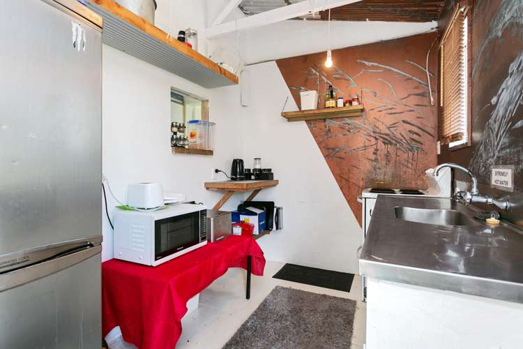 13 School Road Benneydale_5