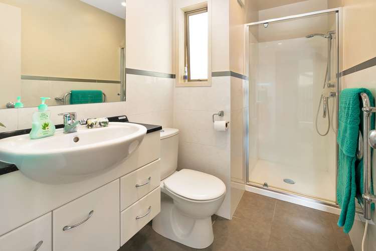 45 Oliver Street Point Chevalier_16