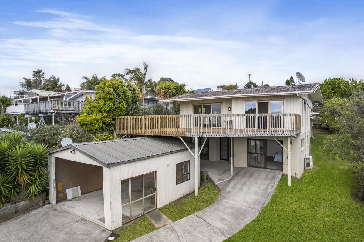 461 Whangaparaoa Road_0