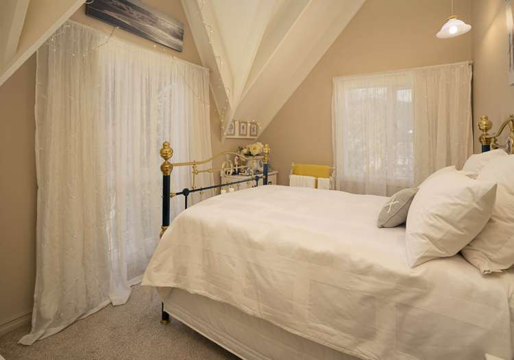 11 Byron Place Stoke_12