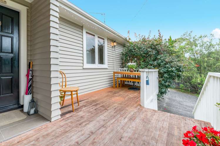 12 Tirimoana Road Te Atatu South_12